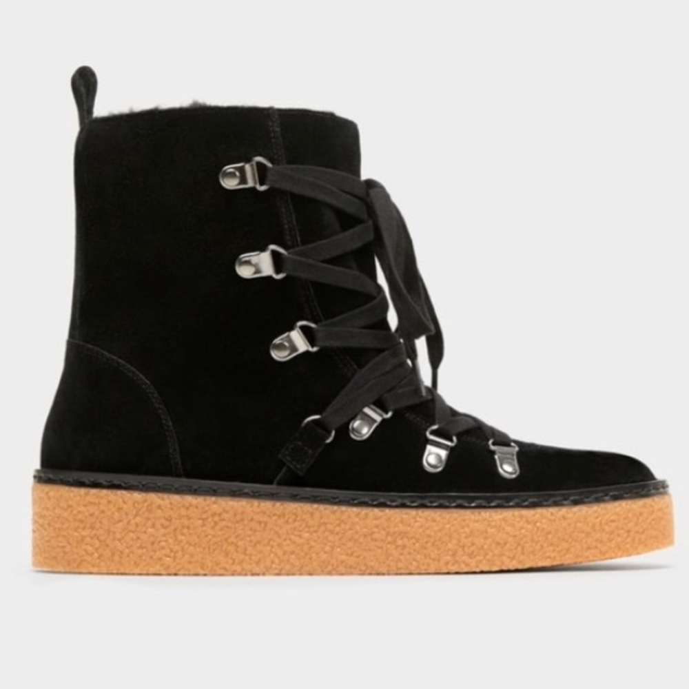 Zara Winter Boots w/ Rubber Bottom Color Black Size 9 NWT